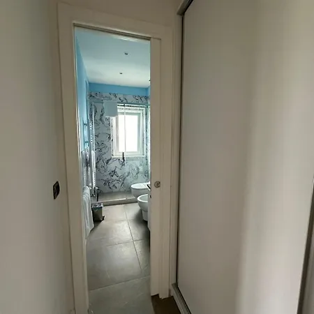 Hotel Evergreen Laguna Vain-lezhe 4*