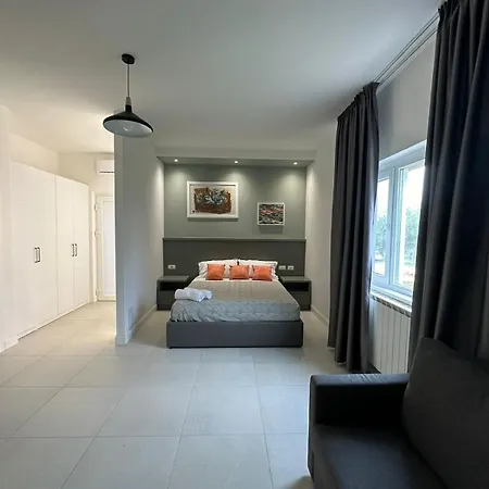 Evergreen Laguna Vain-lezhe Otel