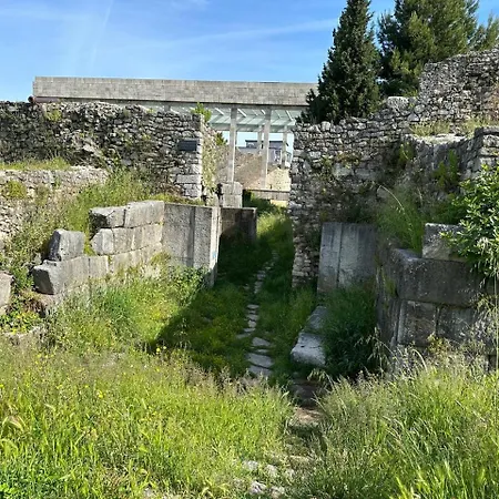 Hotel Evergreen Laguna Vain-lezhe 4*