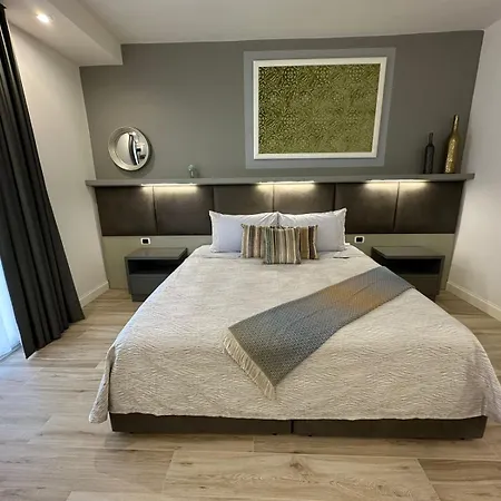 Evergreen Laguna Vain-lezhe 4*