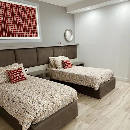 Evergreen Laguna Vain-lezhe 4*