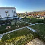 Evergreen Laguna Vain-lezhe 4*