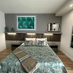 Evergreen Laguna Vain-lezhe Lezhe