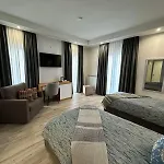 Evergreen Laguna Vain-lezhe Hotel 4*