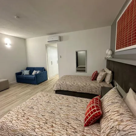 Otel Evergreen Laguna Vain-lezhe 4*